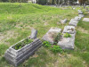 Еврейская часть кладбища «Līvas», Лиепая, сентябрь 2019 г. Самые старые бетонные надгробия.