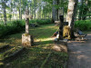 Дундагский край, Дундагская волость, кладбище Валпене, июнь 2022. Могильные кресты на месте захоронения семьи Треуерс